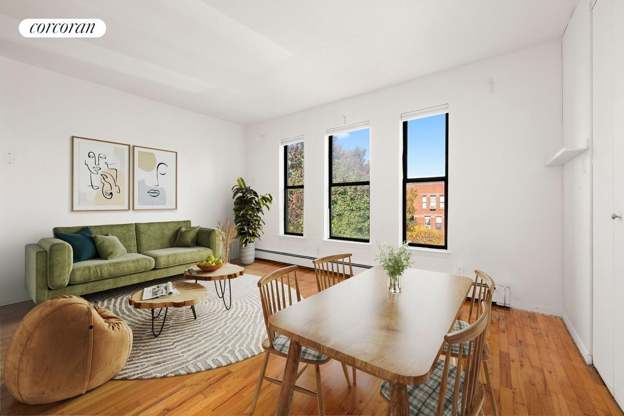 Building Photo - 42 Carroll St