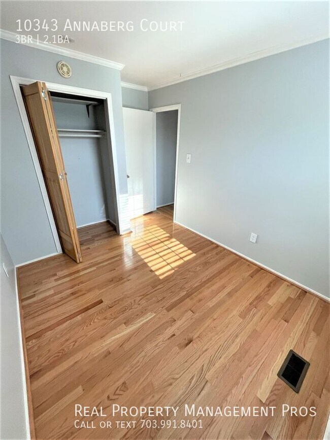 Building Photo - 10343 Annaberg Ct