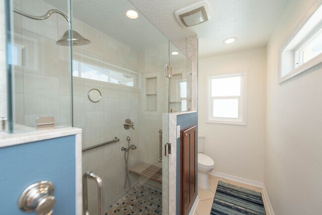 Building Photo - Live the ultimate Space Coast waterfront lifestyle at this stunning beachside canal home in Satel...