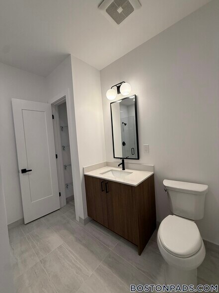 Building Photo - 199 Gardner St