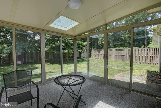 Building Photo - 8521 Tysons Ct