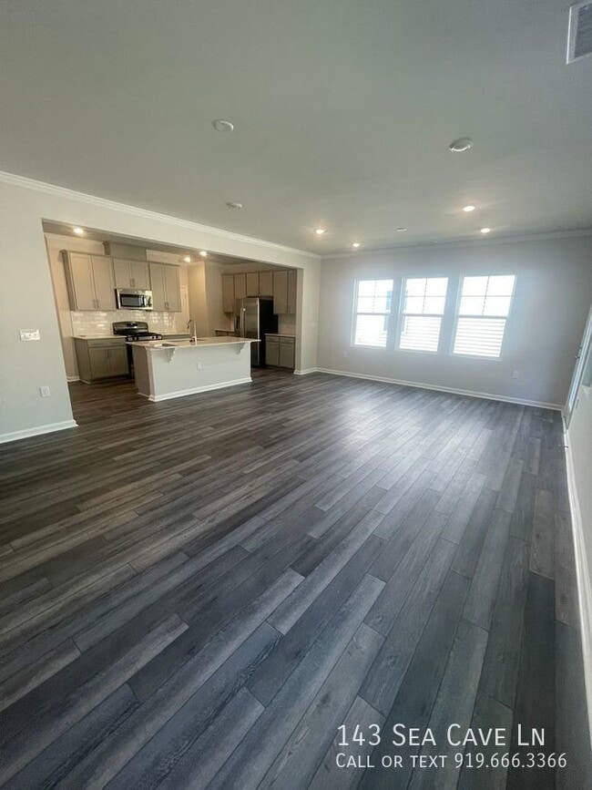 Building Photo - 143 Sea Cave Ln