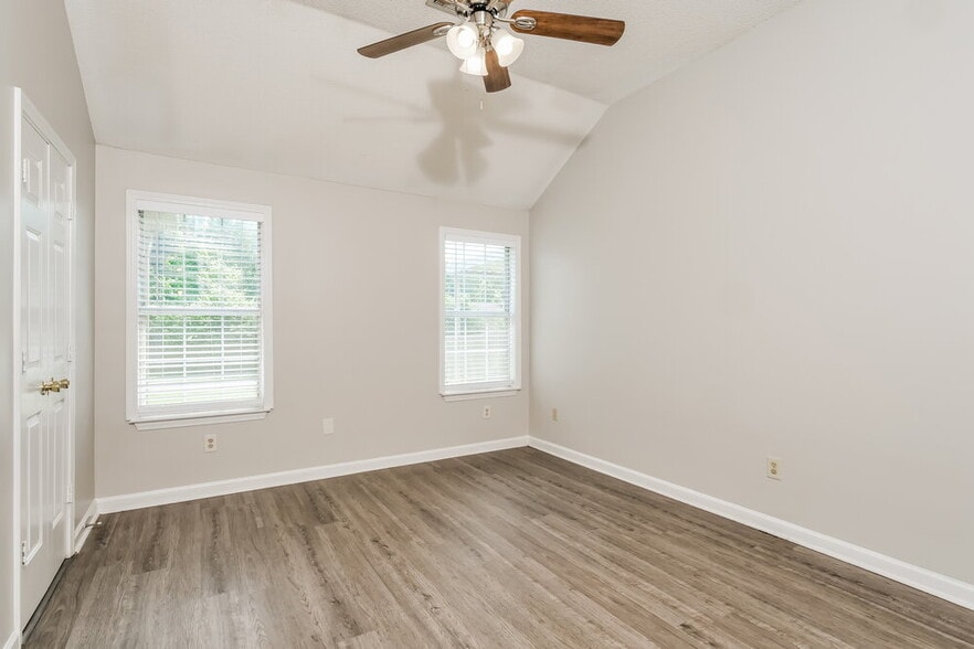 Building Photo - 3846 Walden Meadow Dr