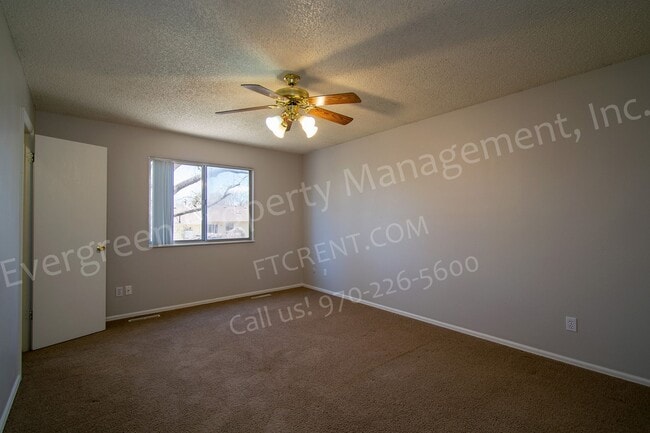 Building Photo - 4337 Hummingbird Dr