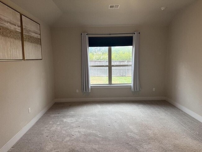 Building Photo - 8615 McKamy Dr