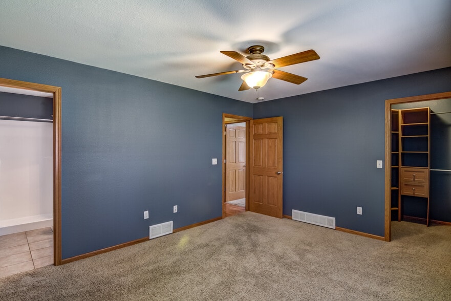 Building Photo - 3904 London Rd