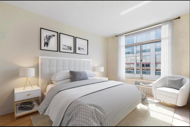 Building Photo - 10 Regent St