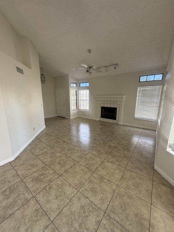 Building Photo - 4543 W Shannon St