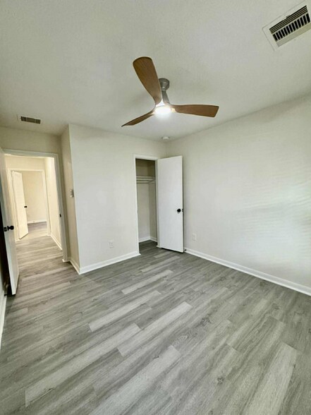 Building Photo - 1010 Hummingbird Point Ln