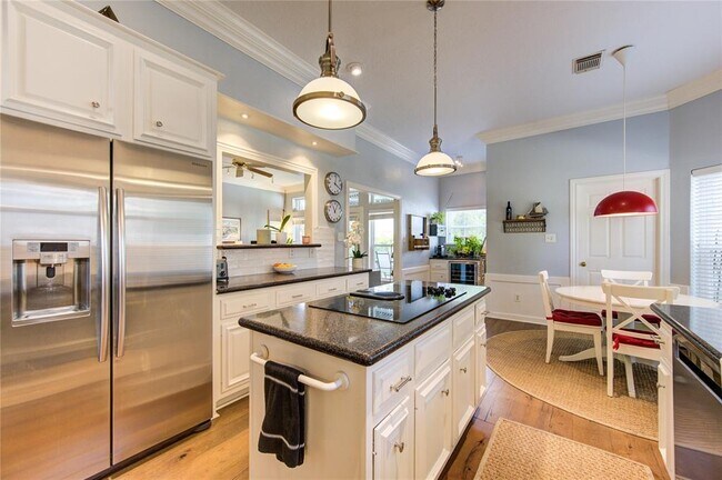 Building Photo - 5222 Summer Snow Dr