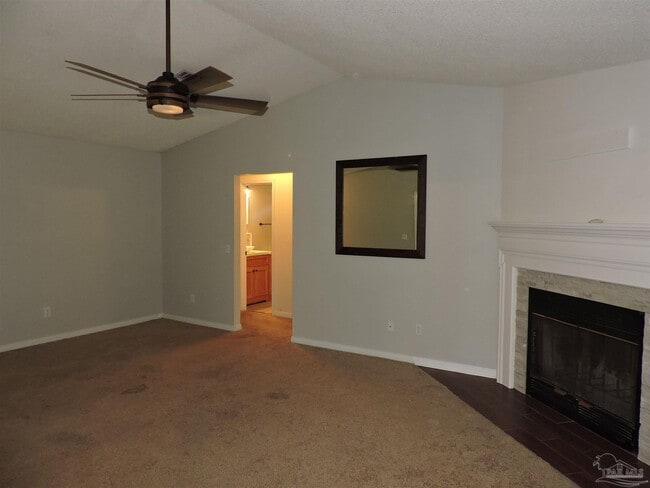 Building Photo - 3002 Constantine Dr