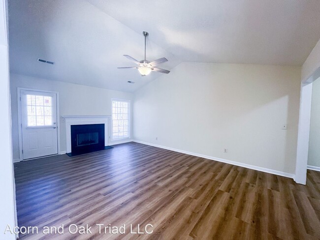 Building Photo - 3 br, 2 bath House - 6400 Chamblee Ct