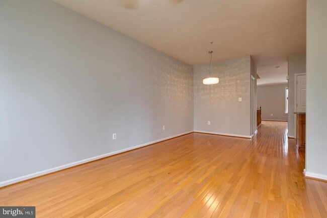Building Photo - 11013 Apple Orchard Ct