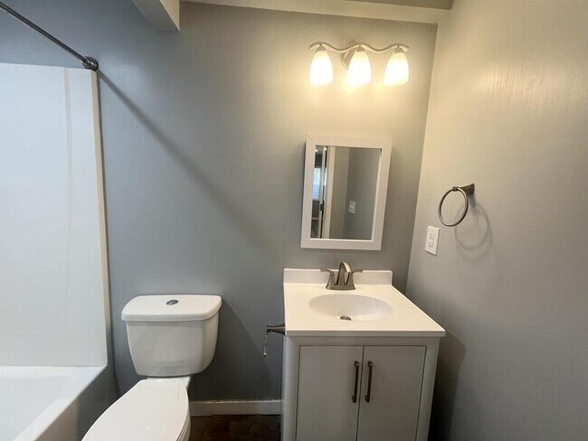 Building Photo - 3546 Terra Sol Dr