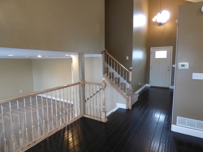 Building Photo - Great 4 Bd 3 Bath Home in Draper