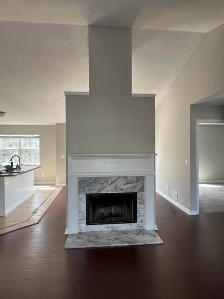 Building Photo - 267 Ashland Park Ct