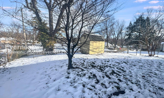 Building Photo - 11330 E 24th St S