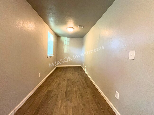 Building Photo - Charming 3-Bedroom Home for Lease in Lawton, OK