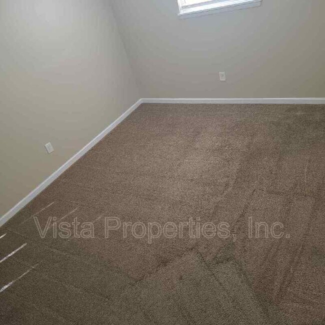 Building Photo - 4119 Glen Hill Manor Dr