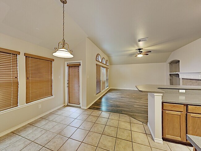 Building Photo - No Application Fees* $500 off 1st Months R...