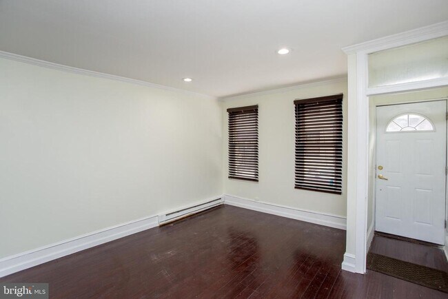 Building Photo - 2043 Gerritt St
