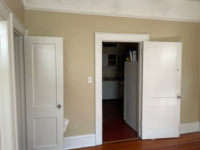 Building Photo - 1313 S Perry St