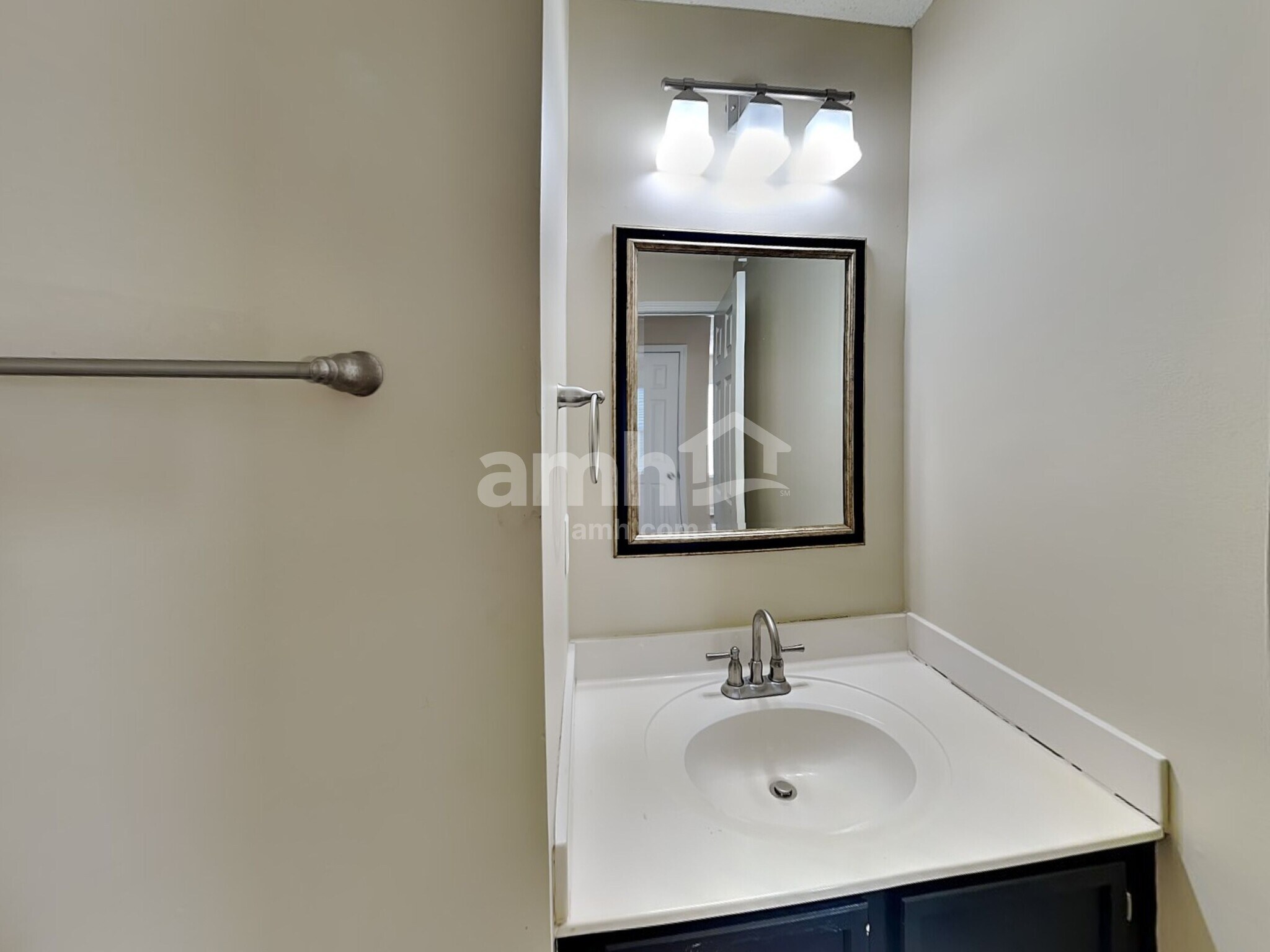 Building Photo - 4718 Winterberry Ln