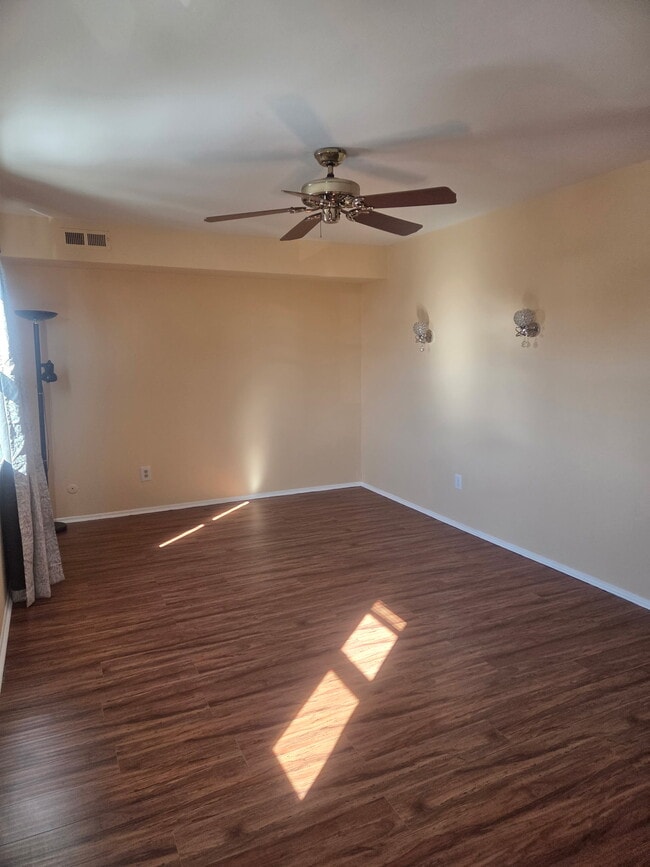 Building Photo - 1724 Rachael St