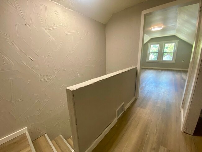 Building Photo - 1062 Pitkin Ave