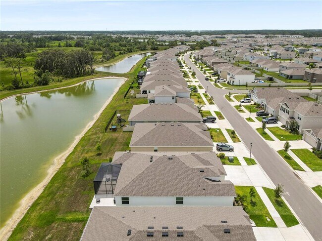 Building Photo - 33700 Hamilton Hl Ln