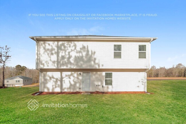 Building Photo - 393 Amelia Ln
