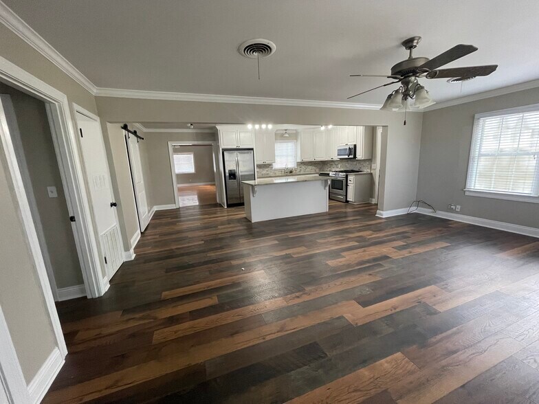 Living Room view to kitchen - 620 S Polk St