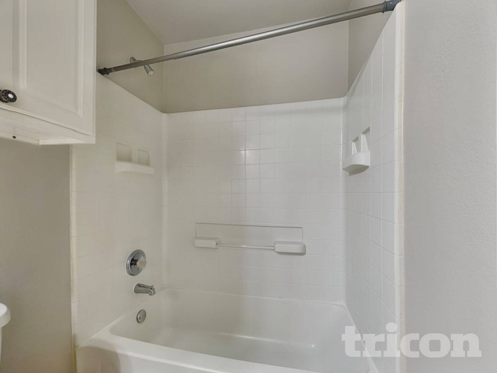 Building Photo - 201 Outfitter Dr