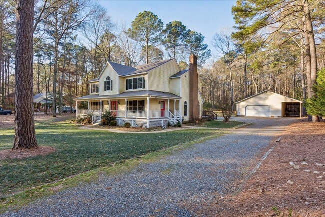 Building Photo - Quiet Coastal VA Yorktown Rental Near Bases