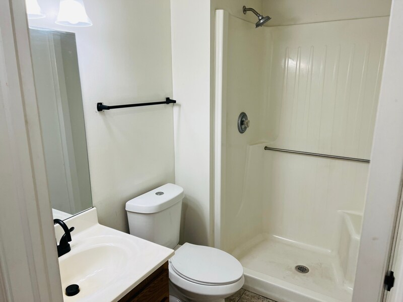 Building Photo - 4557 Butler Ave