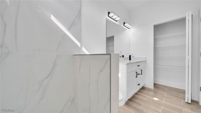 Building Photo - 1123 Hightower Ave S