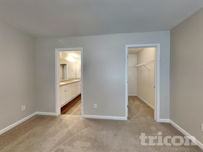 Building Photo - 4872 Tower View Trail