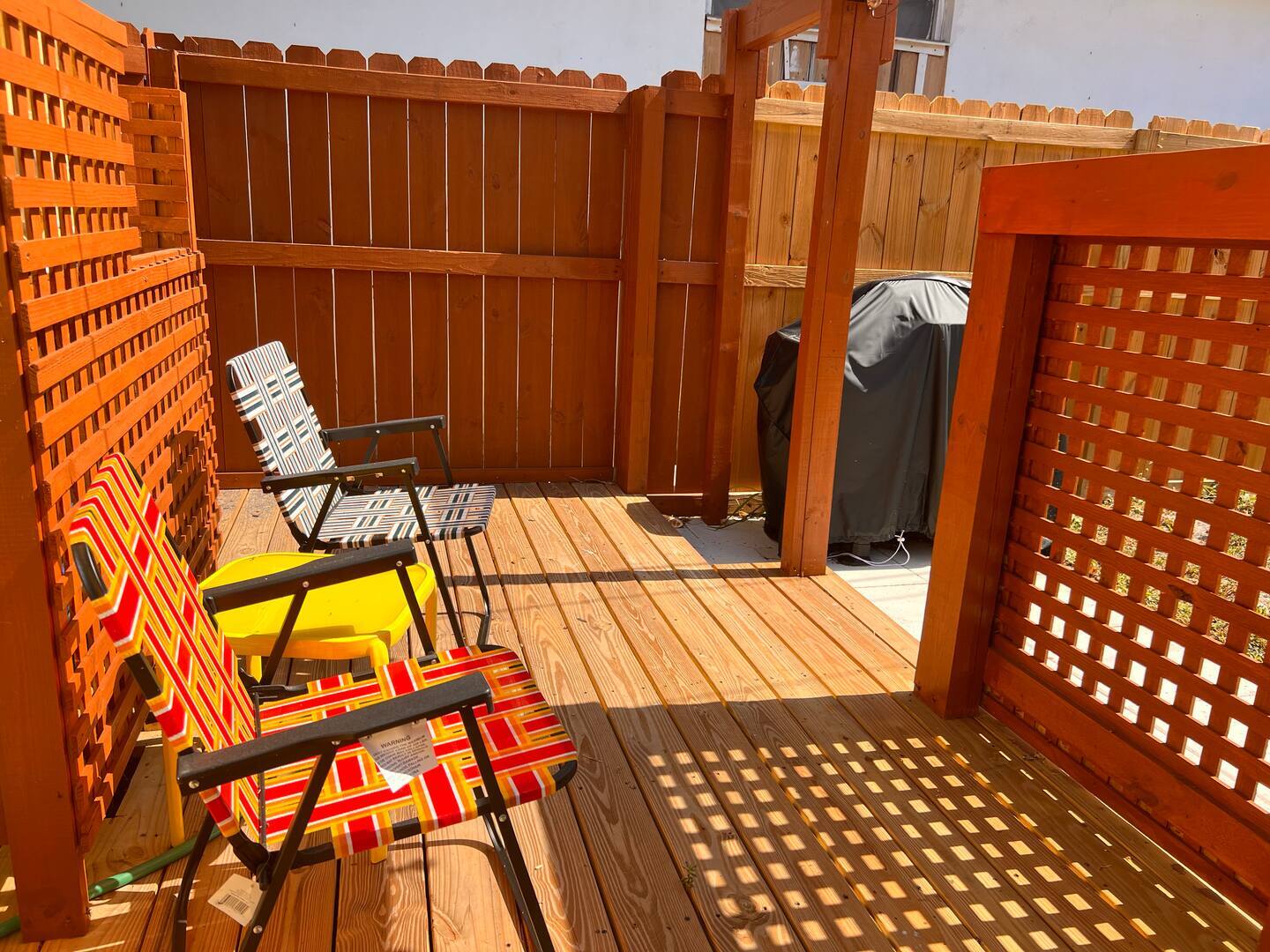 Building Photo - 118 S J St