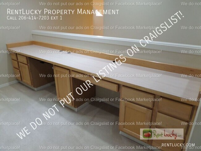 Building Photo - 111 203rd St SE