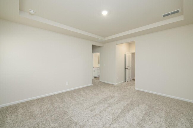 Building Photo - 166 Magnolia Dr