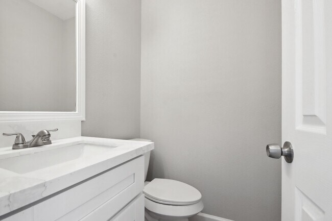Building Photo - 1127 Cascade Creek Dr