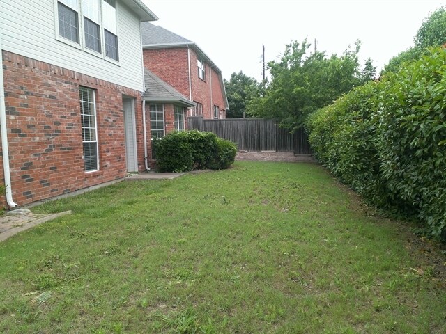 Building Photo - 4904 Virginia Woods Dr