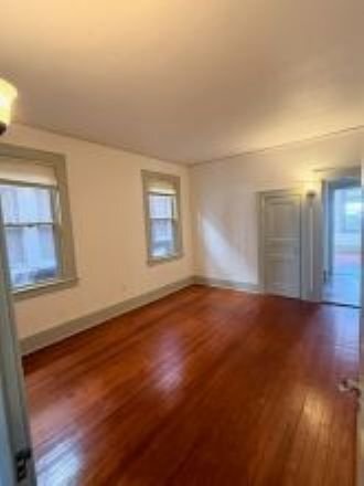 Building Photo - 21 E 34th St
