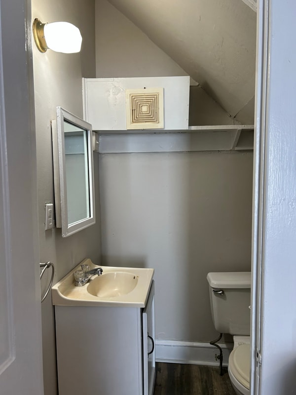 Building Photo - 7 S 4th St