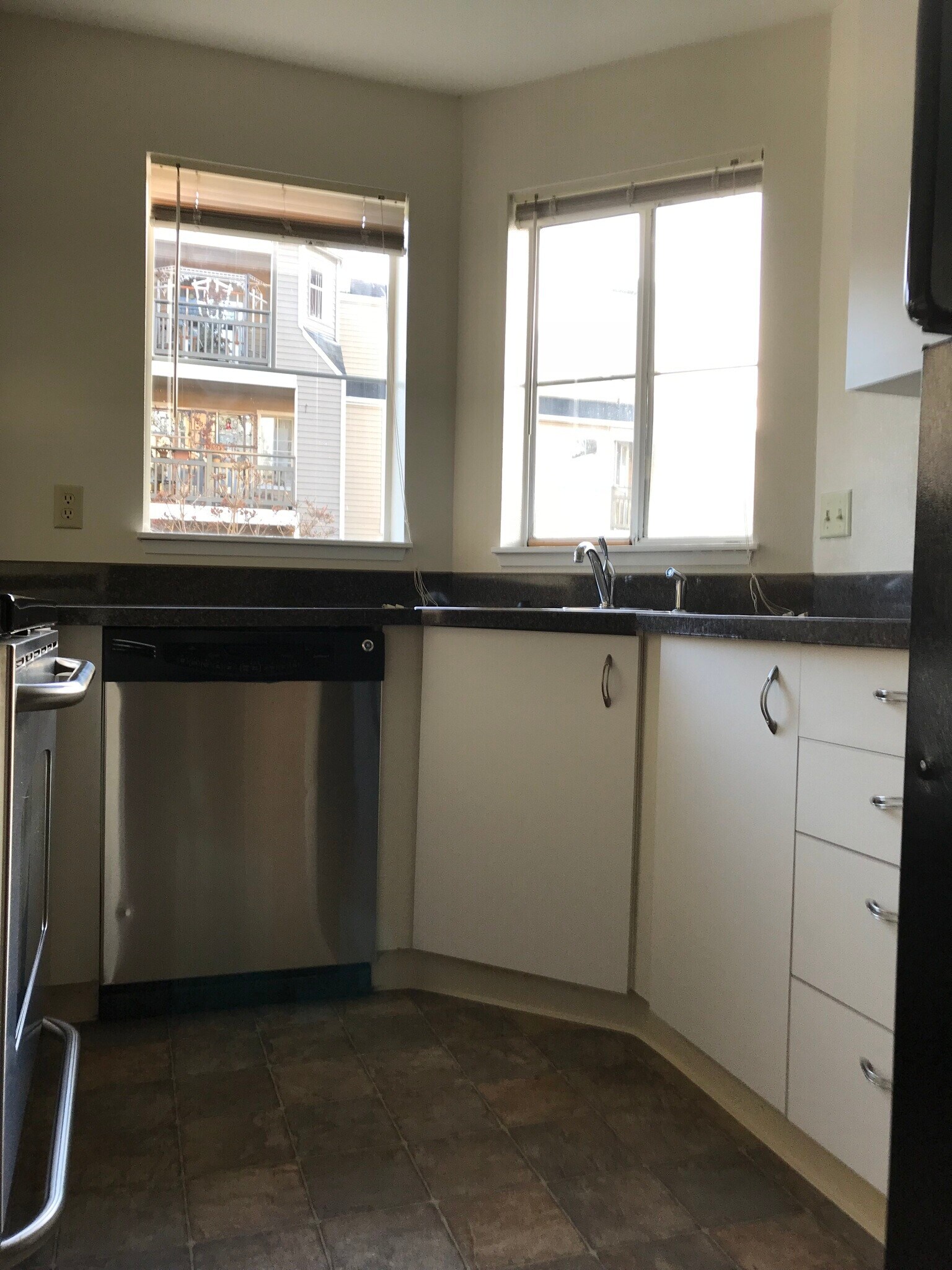 Building Photo - 5300 Harbour Pointe Blvd