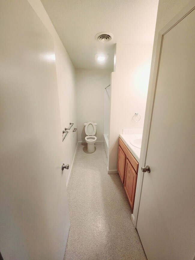 Building Photo - 1357 Gary Way