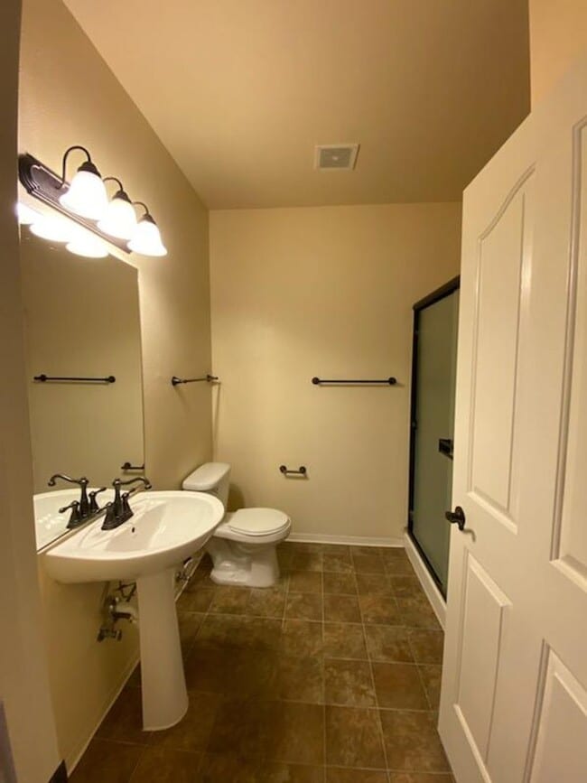 Building Photo - PHEASANT RUN CONDO (PR#24)