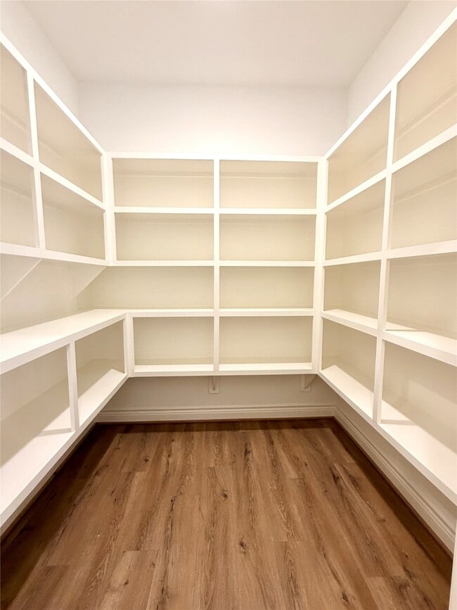 Building Photo - 12871 Oak Barrel Rd