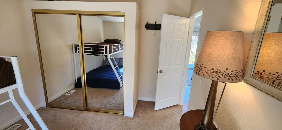 Bunk Beds - 2844 Marina View Dr