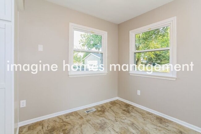 Building Photo - 1134 Alwil Dr